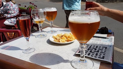 Bar Des Remparts, Bar à Josselin