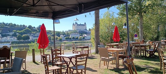 Guinguette Cadre Loire St Clément Des Levées, Bar à Saint-Clément-des-Levées