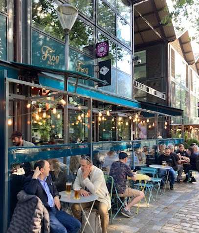 The Frog At Bercy Village, Bar à Paris 12