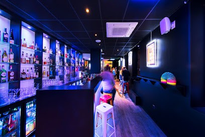 Kolor Bar, Bar à Lille