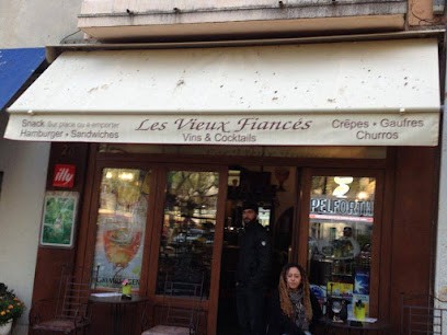 Les Vieux Fiancés, Bar à Vence