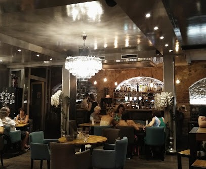 Leoss, Bar à Obernai