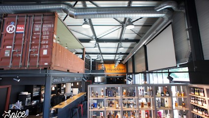 JAF Colmar : Bar & Caviste En Bières, Vins Et Spiritueux, Bar à Colmar