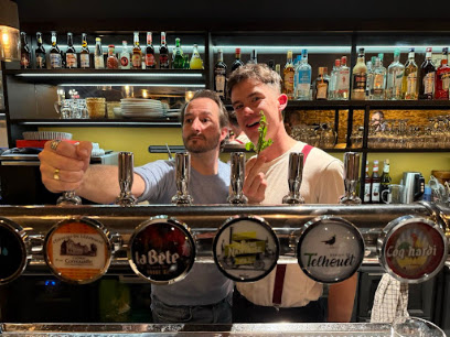 L'indécis - Bar À Jeux, Bar à Nantes
