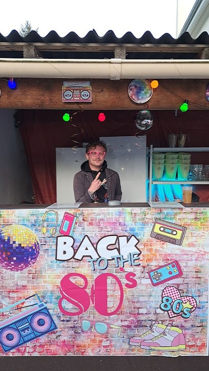 L’ Alto, Bar à Versailles