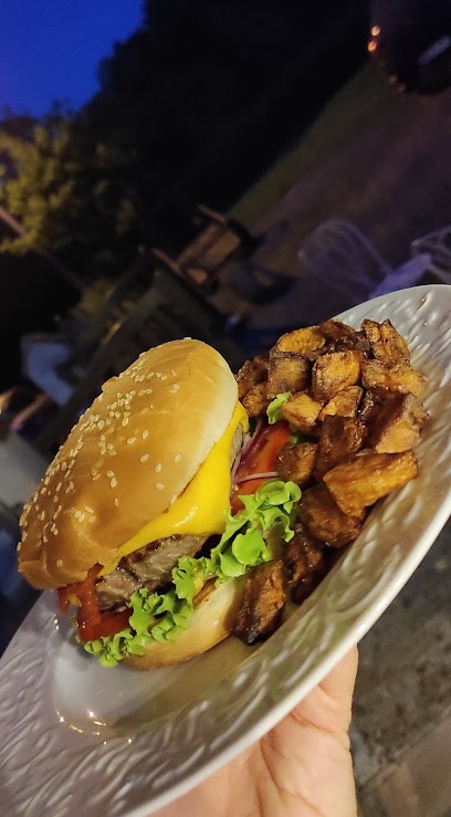 L'Asse, Bar à Verneuil-Moustiers