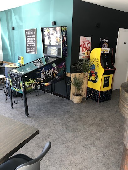 Checkpoint Bar Gaming, Bar à Aiguilhe