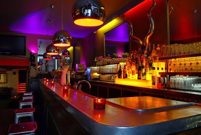 The Next (Night Bar Paris), Bar à Paris 02