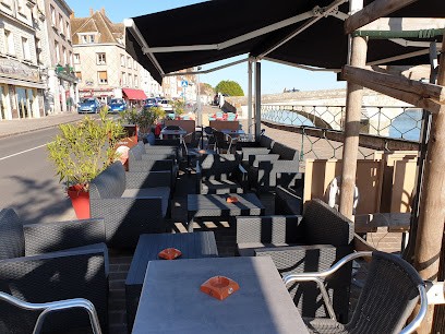 Le Winston, Bar à Gien