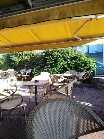 Bar De La Falaise, Bar à Paimpol