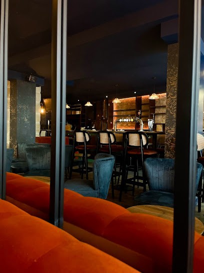 Oculto, Bar à Paris 04