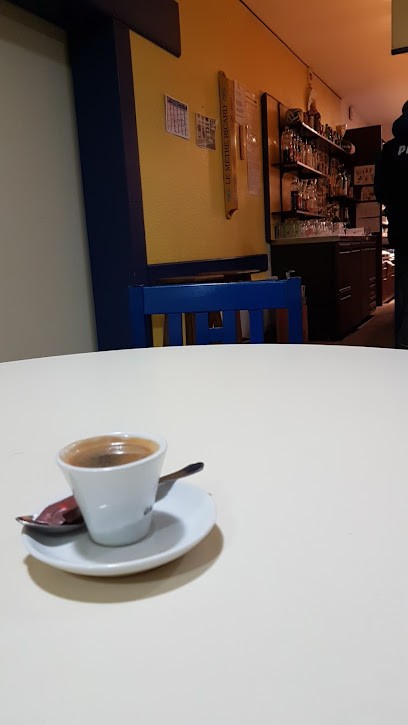 Le Capricorne, Bar à Hurigny