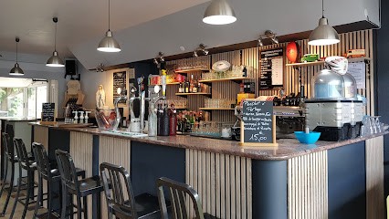 Leduc, Bar à Lourdes