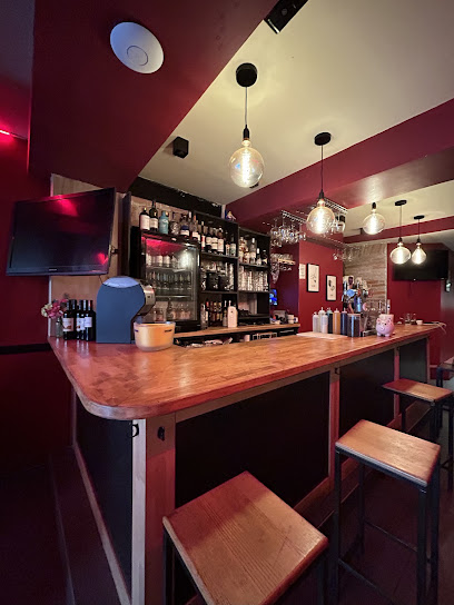 Izarrena, Bar à Bayonne