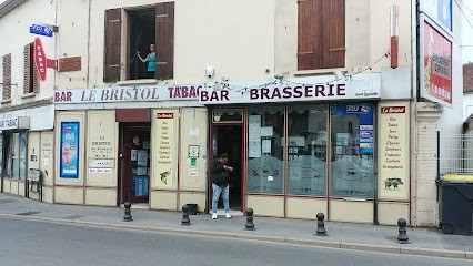 Le Bristol Jérôme, Bar à La Ferté-Gaucher