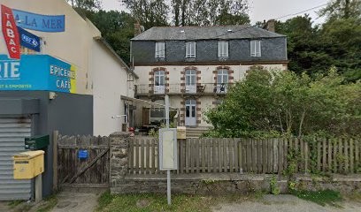 Massebieau, Bar à Plestin-les-Grèves