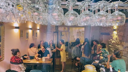 Pompadour, Bar à Orange