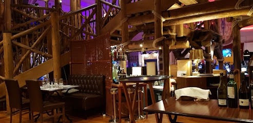 Le Savana Bar, Bar à Évian-les-Bains