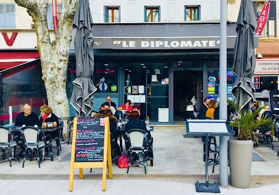 Brasserie Tabac Restaurant Le Diplomate, Bar à Martigues