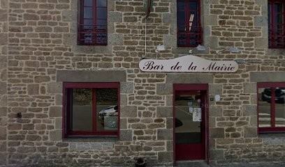 Le Roy Christine, Bar à Ploumagoar