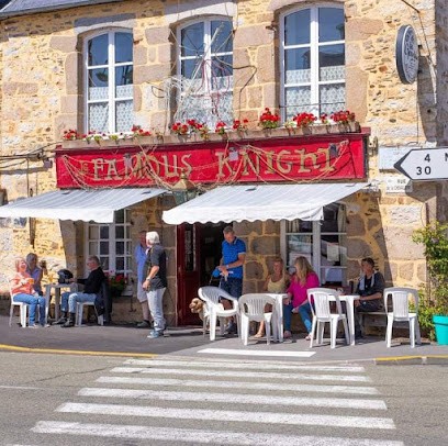 Le Famous Knight Brew Pub, Bar à Couptrain