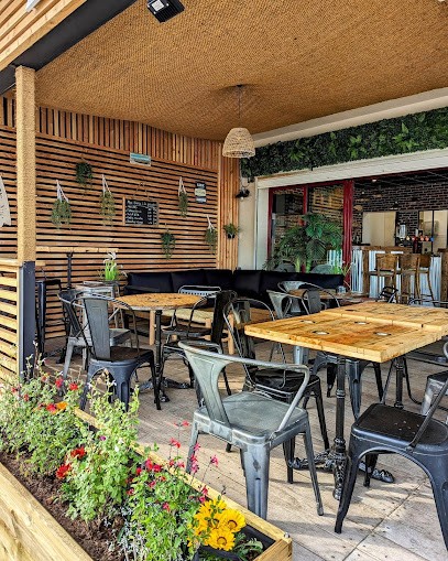 Le Bacchus Des Karantes, Bar à Narbonne