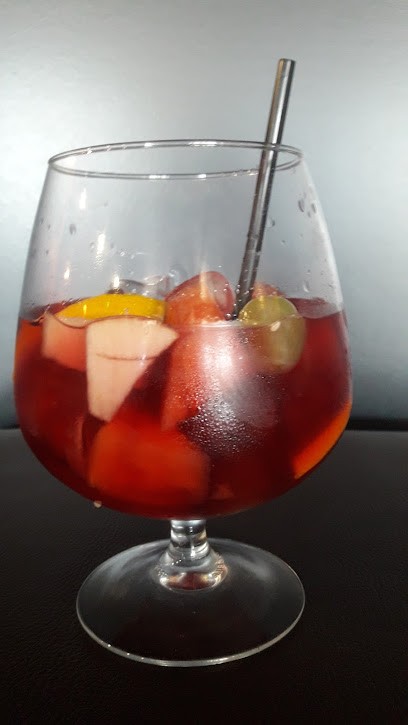 PASO DE LADO, Bar au Breil-sur-Mérize