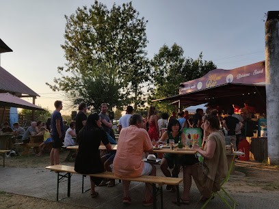 Le Loue Bar Ounans, Bar à Ounans