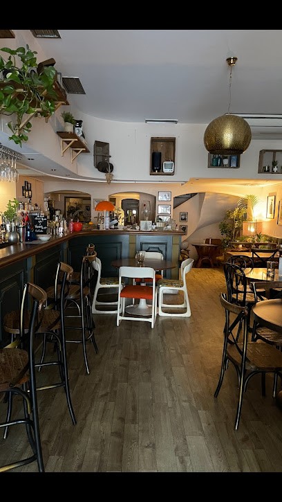 Le Sorelle, Bar à Cogolin