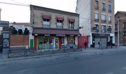 Kenza, Bar à La Courneuve
