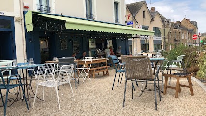 La Belle Époque, Bar à Ernée