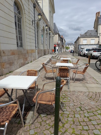 La Cravache d'Or, Bar à La Flèche