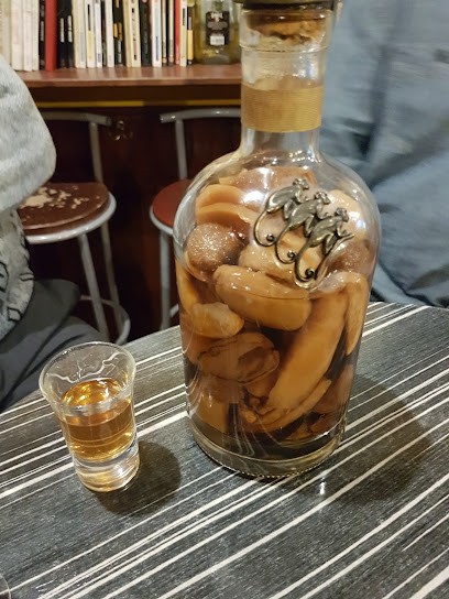 Baraki, Bar à Marseille 06