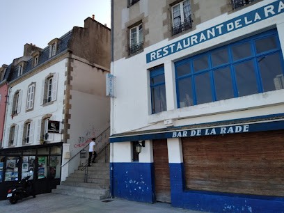 Hôtel Restaurant De La Rade, Bar à Douarnenez