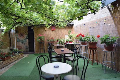 Bar Pina Colada, Bar à Loudun