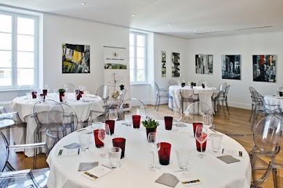 VINEUM Paul Jaboulet Aîné, Bar à Tain-l'Hermitage