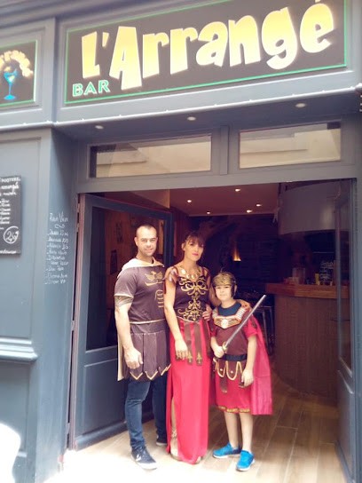 L'Arrangé, Bar à Nîmes