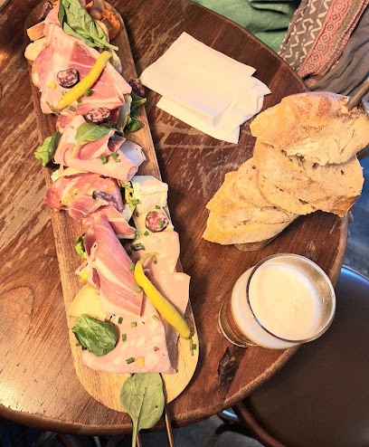 Bar Le Vieux Safran, Bar à Vannes