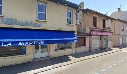 Bar La Marine, Bar à Roussillon