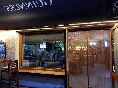 Howard's ValCenis, Bar à Lanslevillard