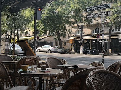 Le Gymnase, Bar à Paris 10