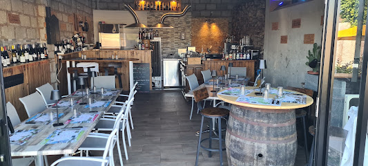 L'atypik, Bar à Échebrune
