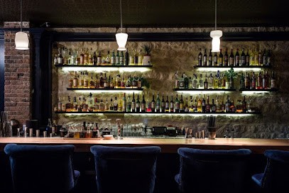 Little Red Door, Bar à Paris 03