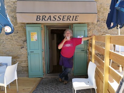 Cave Bar à Vins Et Tapas, Bar à La Livinière