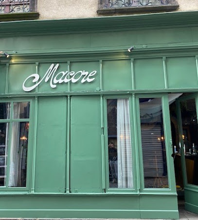Macore, Bar à Clermont-Ferrand
