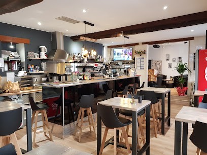 VH Bar, Bar à Saintes