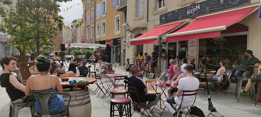 Le Kern, Bar à Privas