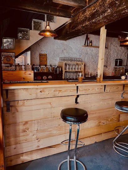 LA MANE SUNNY RIVER, Bar à Saint-Pierre-d'Aurillac