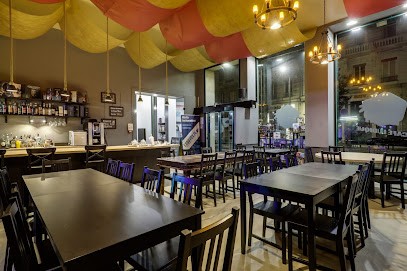 The White Rabbit - Café Ludique - Bar à Jeux - Lyon 6, Bar à Lyon 06