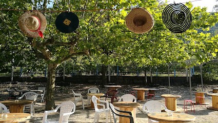 Le 4 Vins, Bar à Meysse